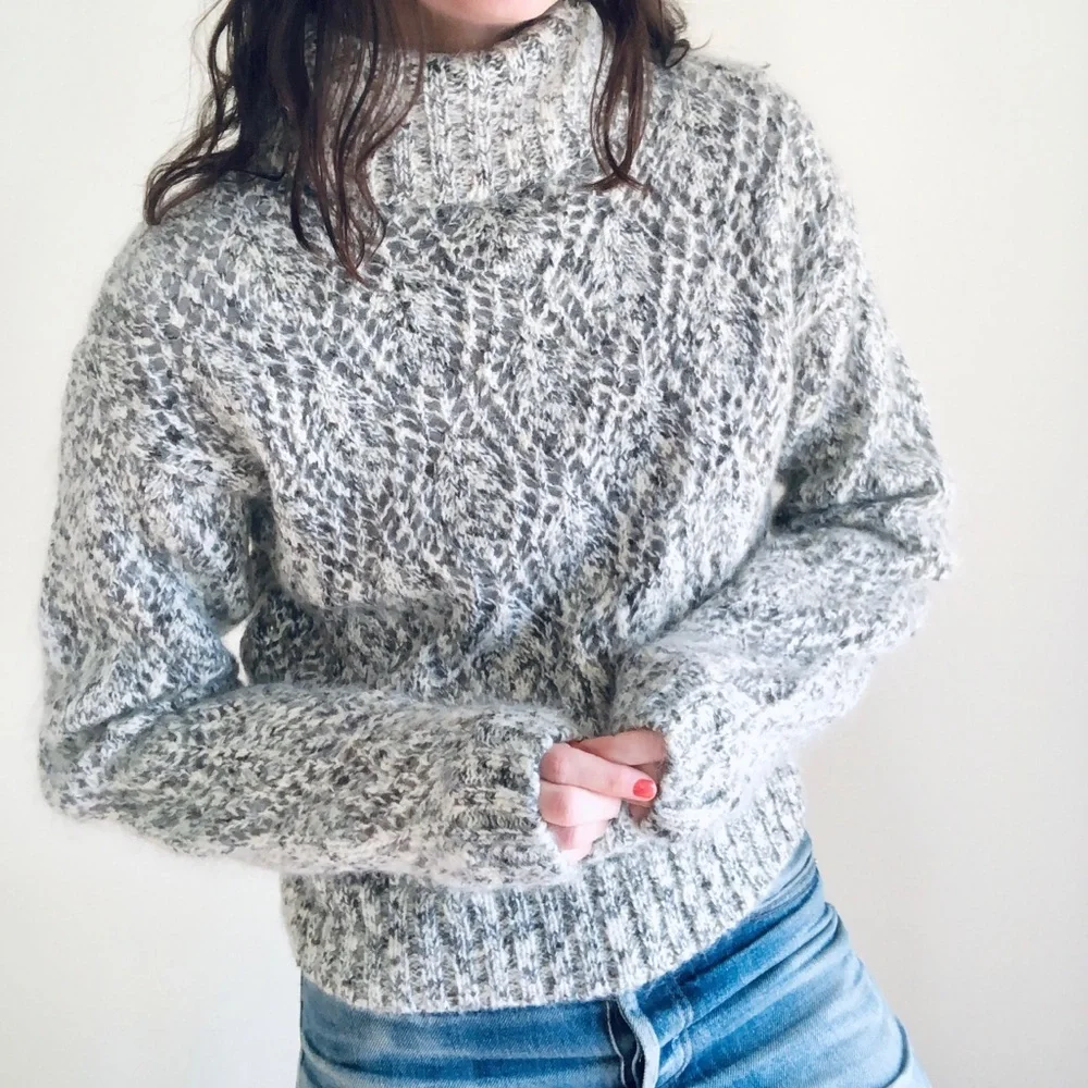 Fuzzy mohair knit sweater - Picture 3 of 14